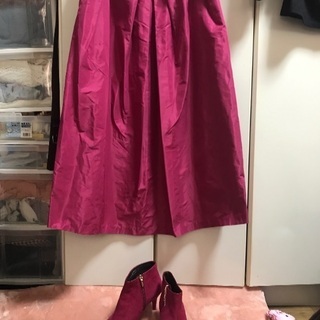 新品アンレクレのスカート