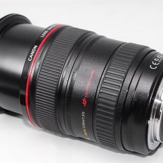Canon EF 24-105mm F4 L IS USM　キヤノン　キャノン　レンズ　【フード、キャップ付き】の画像