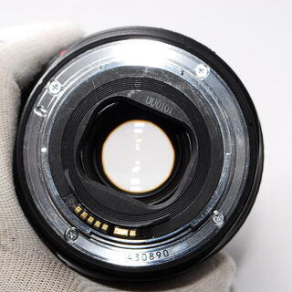 Canon EF 24-105mm F4 L IS USM　キヤノン　キャノン　レンズ　【元箱、フード、キャップ、ポーチ付き】の画像