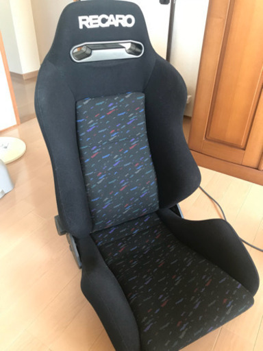レカロ セミバケットシート