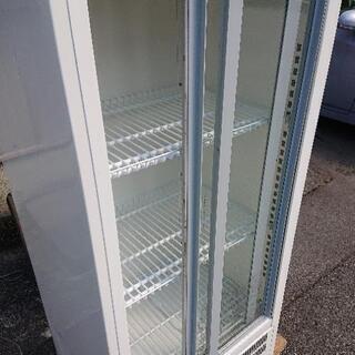 Panasonic 超薄型壁ピタタイプショーケース業務用  冷蔵ショーケース 2016年  の画像