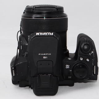 FUJIFILM FINE PIX S1 フジフィルム【SDカード付】の画像