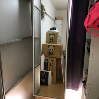 IKEA 収納付きミラー