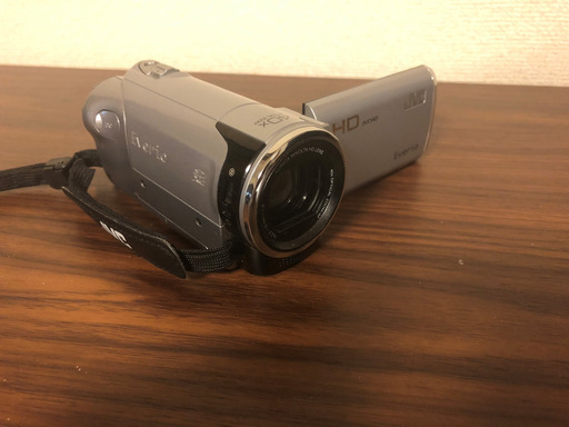 ビデオカメラ、ムービーカメラ GZ-HM190