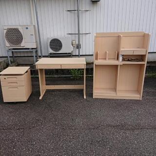 無料 ニトリの学習机