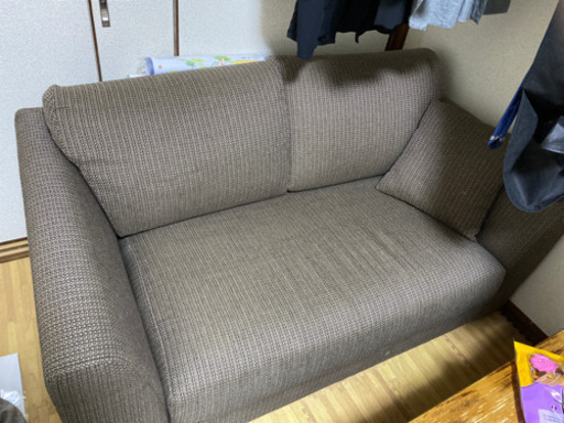 洗濯機、テーブル、ソファーを引き取ってくださる方