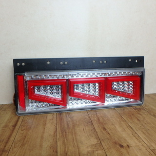 トラック LED テールランプ シーケンシャルファイバー ジャン...