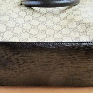 ☆グッチ GUCCI お出かけにピッタリ 大きめバック◇カジュアルから