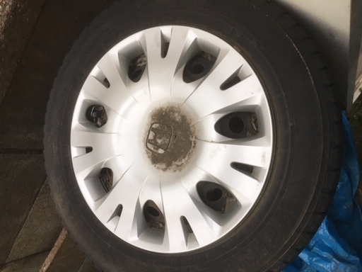 スタッドレスタイヤ、ホイル、４本セット、175／65 R14