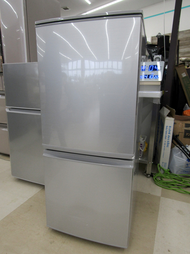 SHARP 冷蔵庫　2015年製　137L SHARP 2015年製 137L 冷凍冷蔵庫