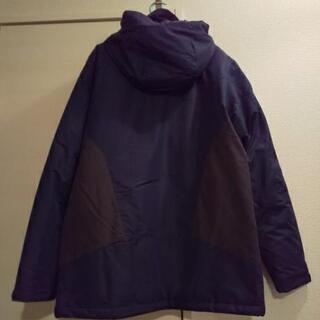 Columbia 　コロンビア 　中綿ジャケット　日本サイズのＬサイズ位です

の画像
