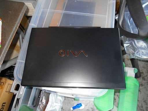 Core i5 　SONY vaio VPCSE2AJ スリム(薄い)なPC