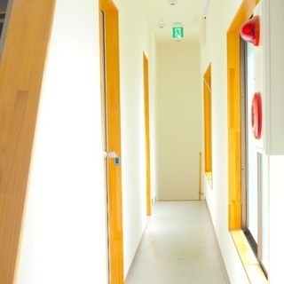 【個室】初期費用無料！家具付き！鶴橋駅徒歩「1分」の好立地！ − 大阪府
