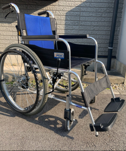 MIKI 車椅子
