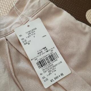 新品 アース ミュージック＆エコロジー BOXタックスカート レディースの画像