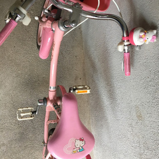14インチ キティー自転車の画像