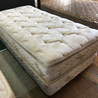 KINGSDOWN キングスダウン　ダブルクッションシングルベッド