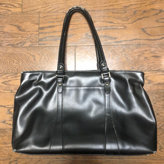 0円　大型ショルダーバッグ　黒の画像