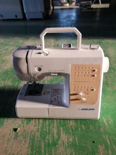 今週限定で少し値下げしますジャガーミシンD-1208