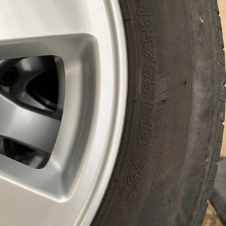 ブリジストン　ダイハツ　純正タイヤ