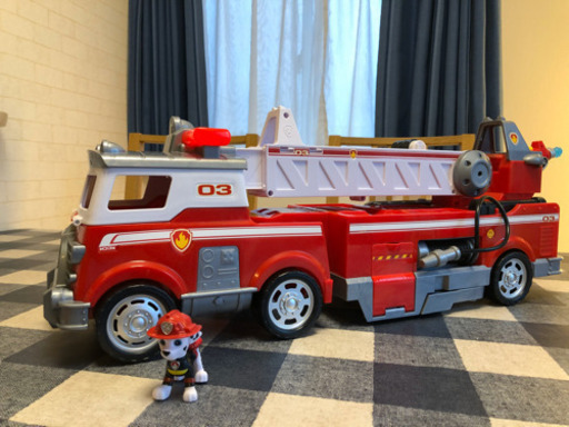 Paw Patrol マーシャル　レスキュー　消防車