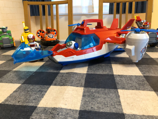Paw Patrol エアーパトローラー飛行機
