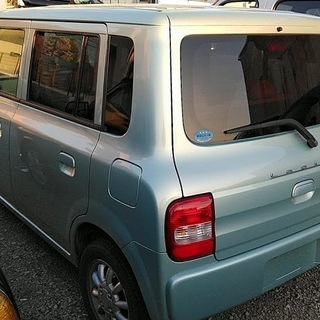スズキ　アルト・ラパン　淡いミドリラメ塗装　車検来年9月迄とたっぷり♪　キーレスのキー自体が破損　バンパーにキズ程度です　￥85000の画像