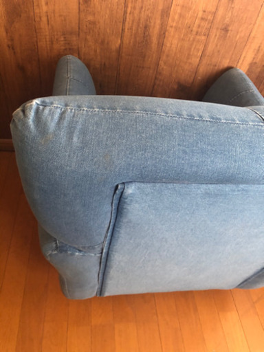 値引き！ビンテージなデニムソファー カッコイイです！