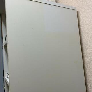 隙間収納 スリム棚の画像