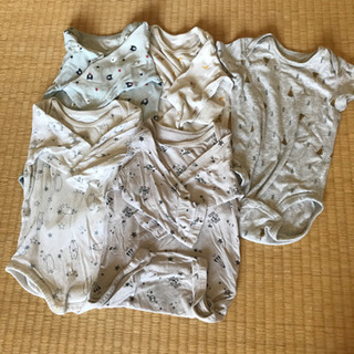 80サイズ　赤本　ユニクロ　他のとセットで買うと無料