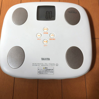 【中古】タニタTANTA体組成計BC−NT72白　箱無し