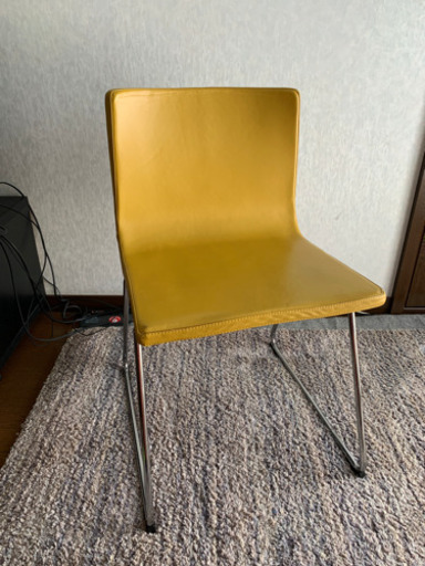 IKEAのダイニングチェア２脚
