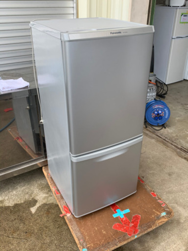 【配送設置無料】2017年式 Panasonic ノンフロン冷凍冷蔵庫 NR-B149W-S