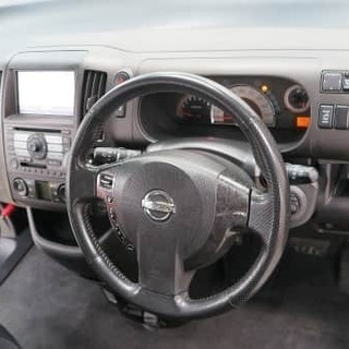 家族に優しいファミリーカー日産セレナ　くるまのミツクニの自社ロー...