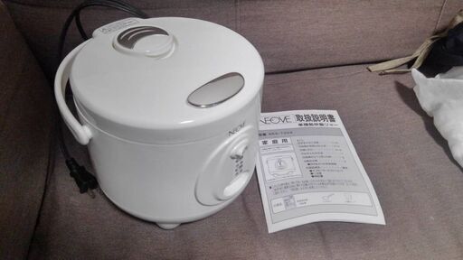 【2017年製】3号炊き炊飯器　NEOVE NRS-T30A