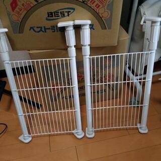 つっぱり棚　50cm～70cmの画像