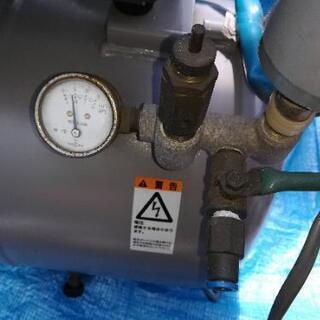 アネスト岩田 コンプレッサー OF-104B 0.4kW 0.6...