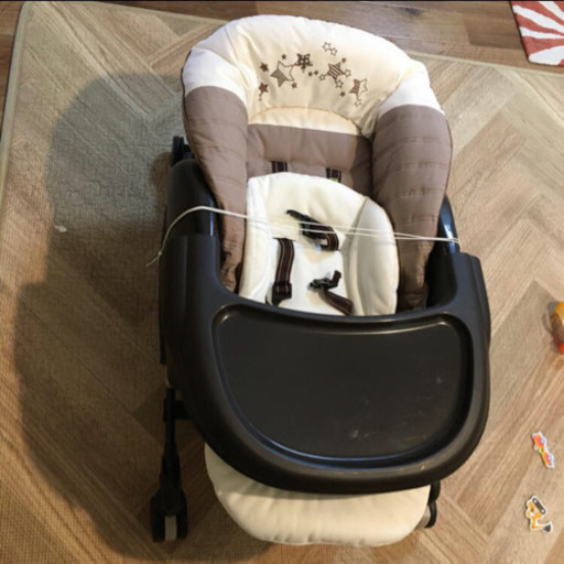 コンビ　ネムリラ　combi