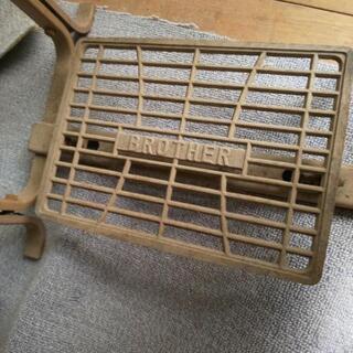 アンティーク ミシンの画像