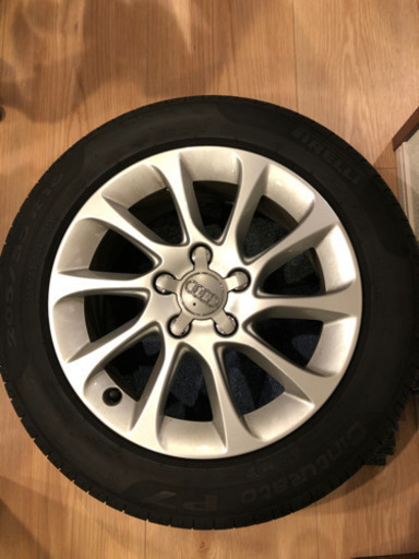 アウディ Audi A3 スポーツバック　純正 タイヤ　ピレリ　4本