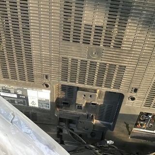 壊れたテレビの画像
