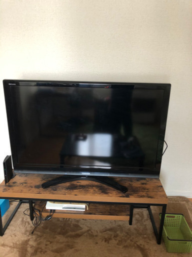 テレビ（REGZA）