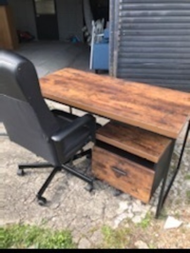 ☆家具大特価セール☆岐阜市六条倉庫保管　キャビネット付きパソコンデスクセット　1200×550×730　テーブル×１　チェア×１　キャビネット×１　学習机