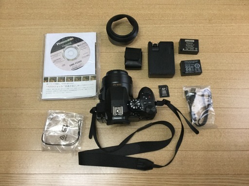 【ほぼ未使用・訳あり】　パナソニック　DMC-FZ300　コンパクトカメラ　おまけ付！
