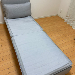 値下げしました！イケアIKEA 定価￥58,990 ソファーベッドの画像