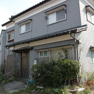 ペット可！DIY可能の新津駅近の戸建 