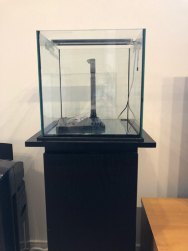 値下げ  30センチキューブ水槽、水槽台、LED、エアポンプ