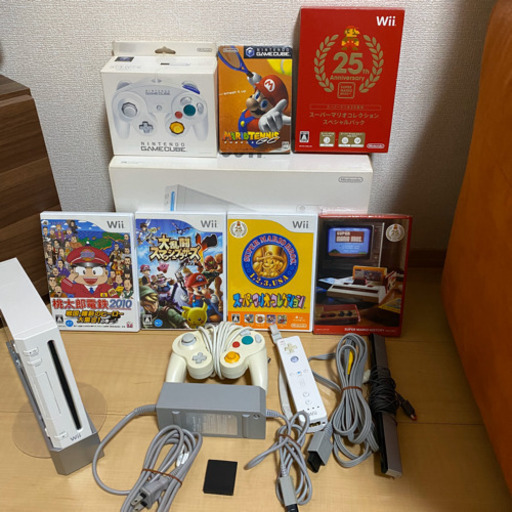 Nintendo Wii 本体ソフトセット 桃鉄スマブラマリオ コントローラー付