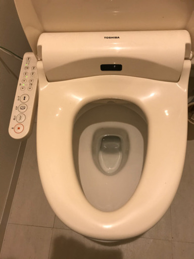 温水便座　東芝