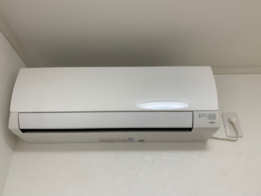 富士通エアコン　引き取り限定です